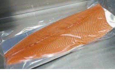 三文魚 半條 (新鮮刺身級) 約 1.6-1.9kg #以實際重量計算